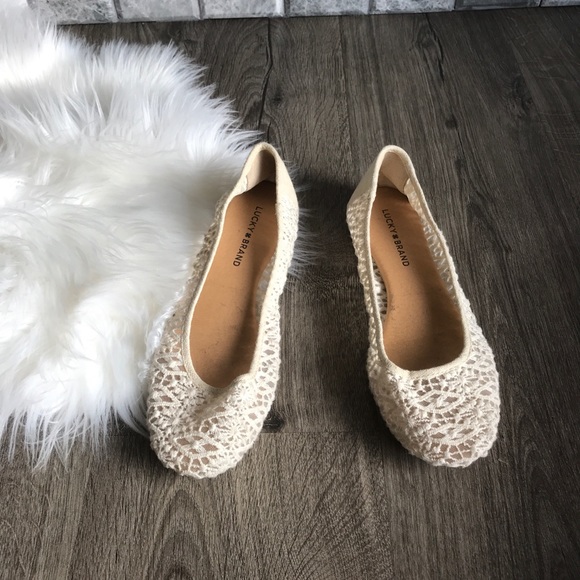 Lucky Brand Shoes - Lucky Brand cream lace ballet flats 8.5